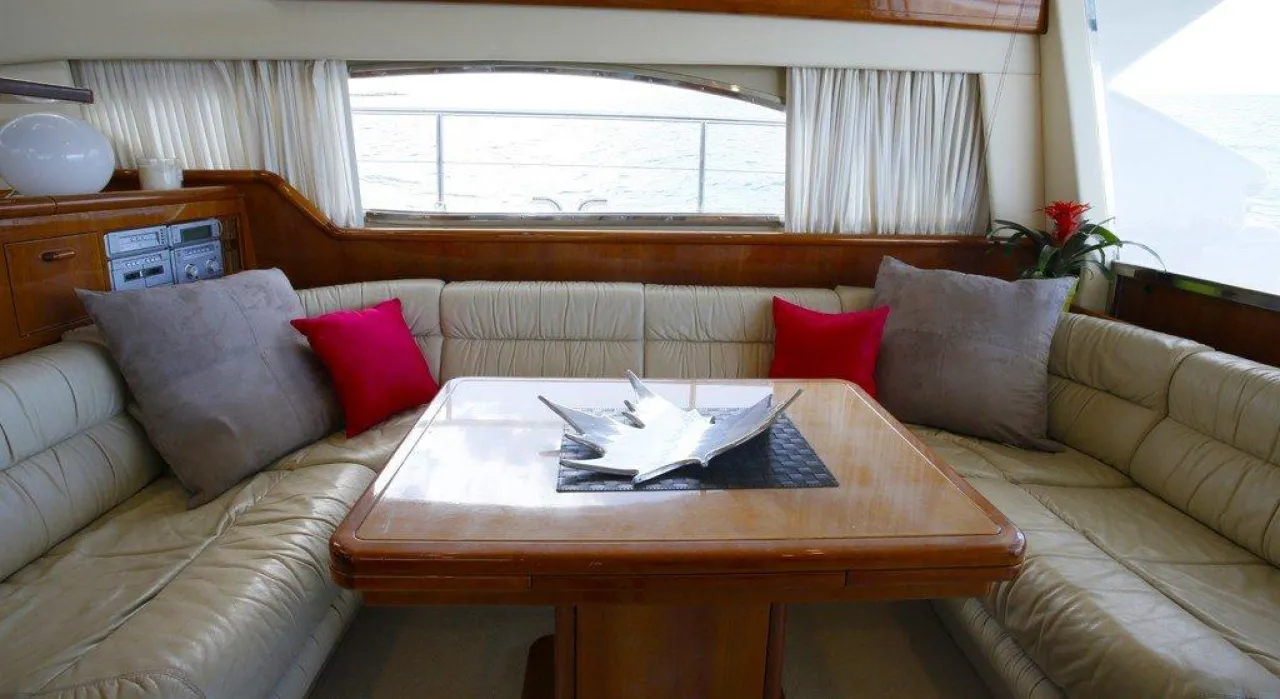 Ferretti 53  - Photo 3