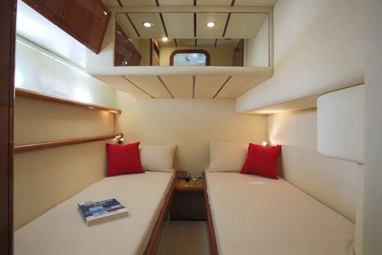 Ferretti 53  - Photo 4