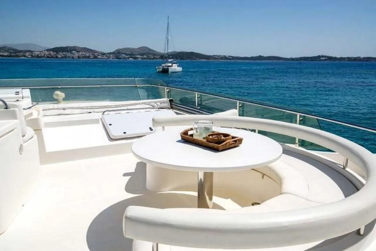 Ferretti 69  - Photo 1