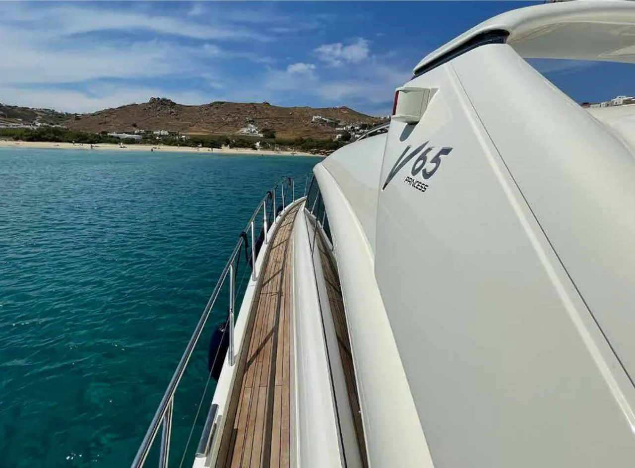 Princess V65 - Photo 2