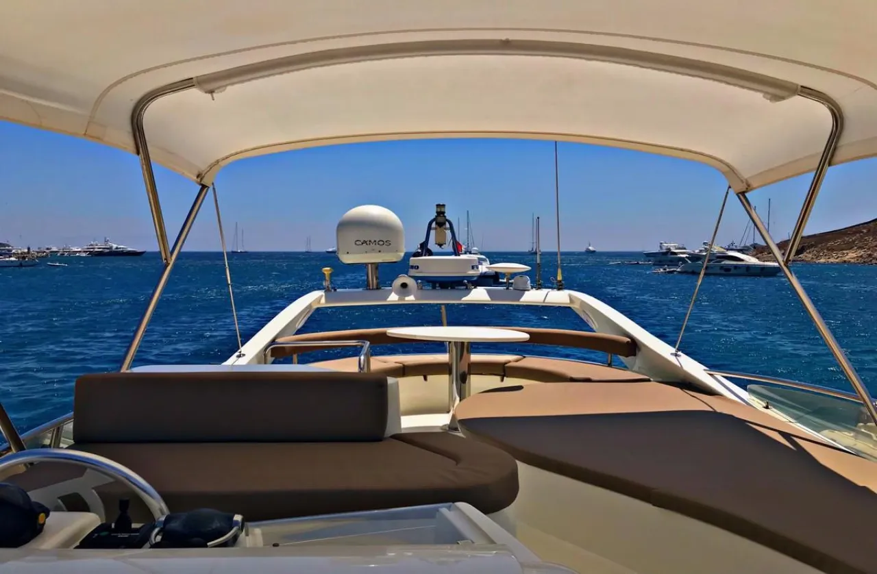 Ferretti 49 