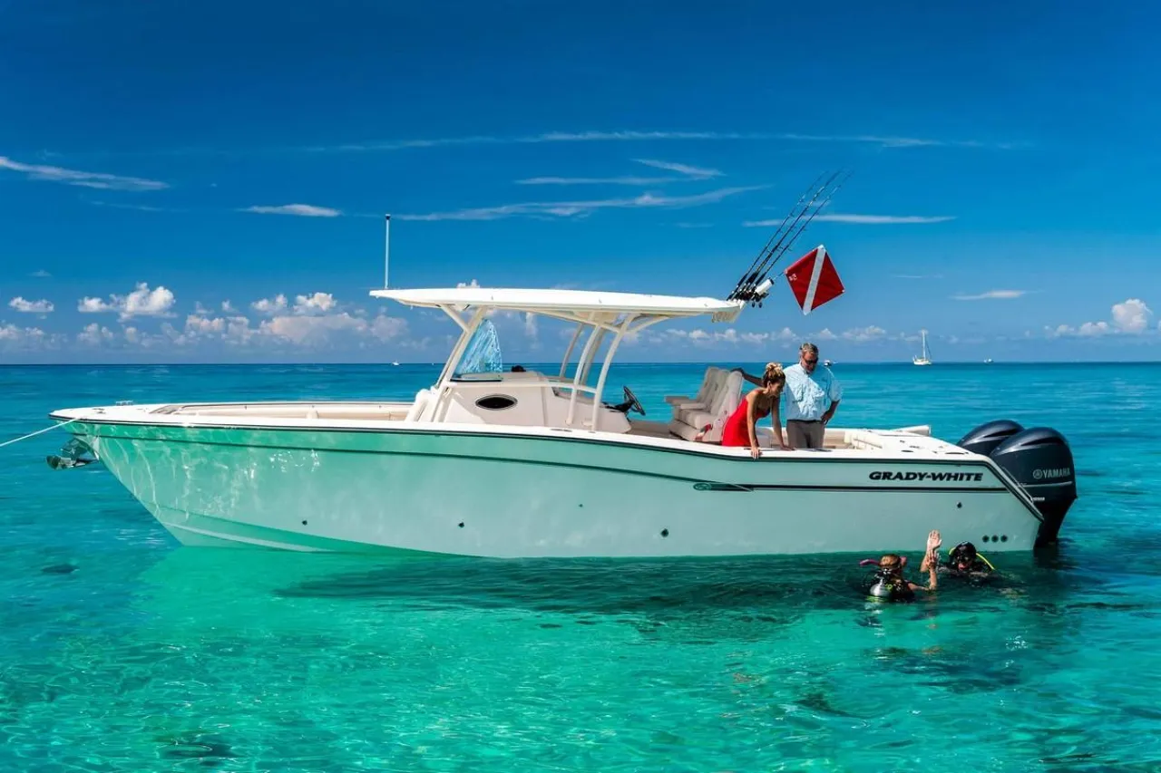 Grady White 33  - Photo 3