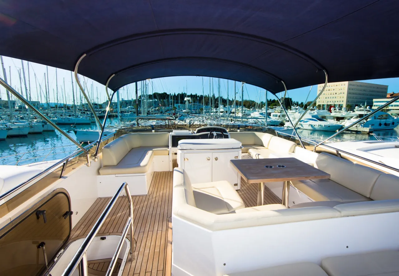 Princess 72  - Photo 3