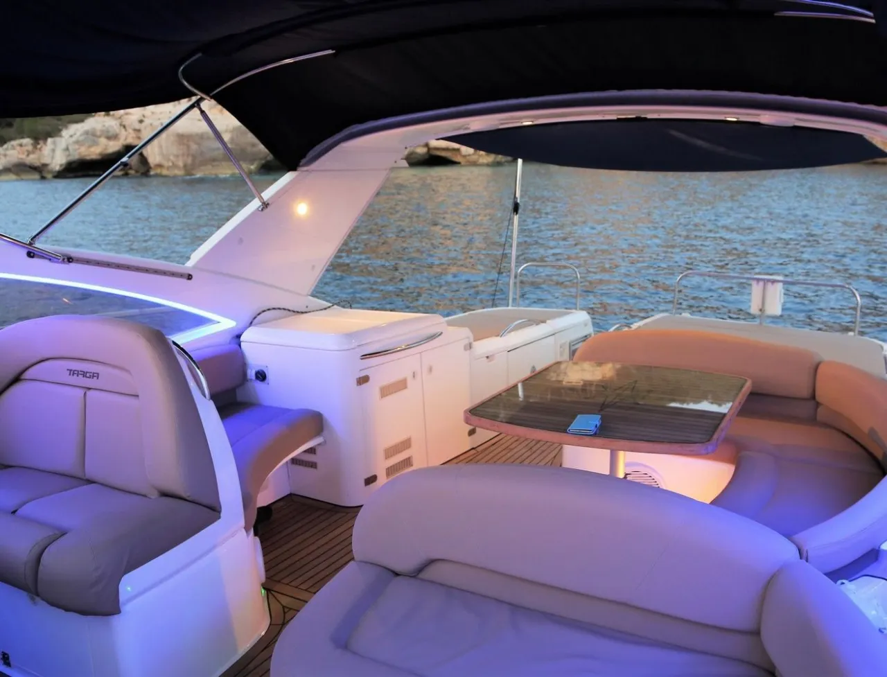 Fairline 52  - Photo 4