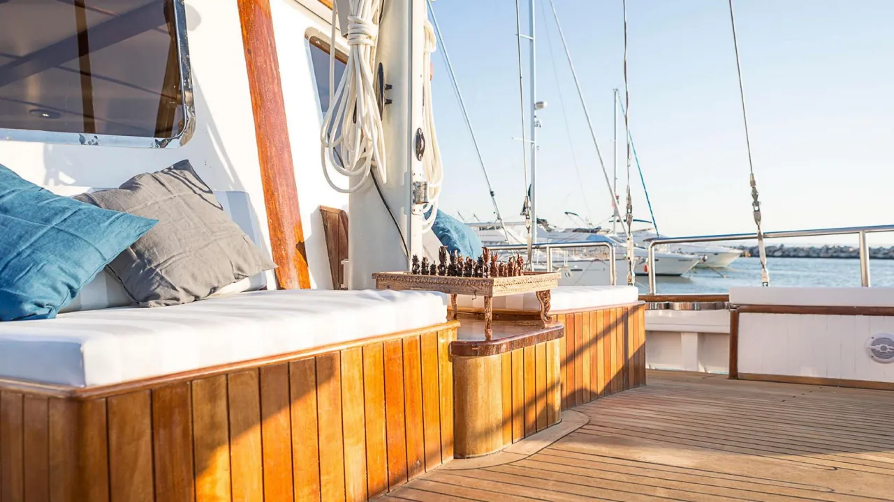 Mavrikos Shipyard 81  - Photo 4