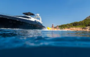 Main photo of Heesen 139 