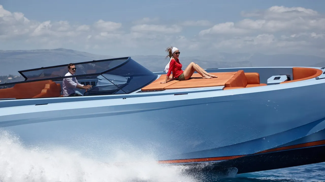 Vanquish 43  - Photo 3