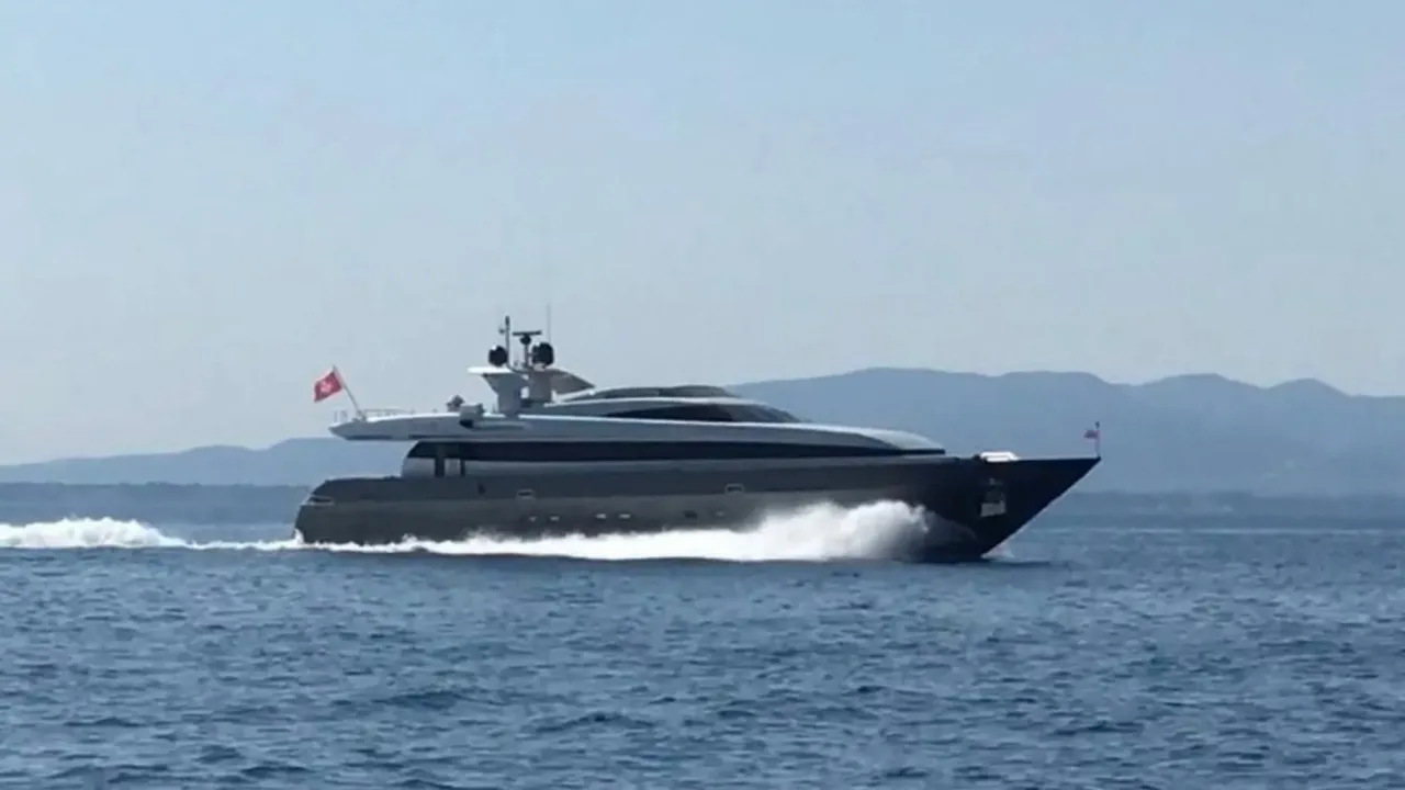 Baglietto 100 - Photo 2